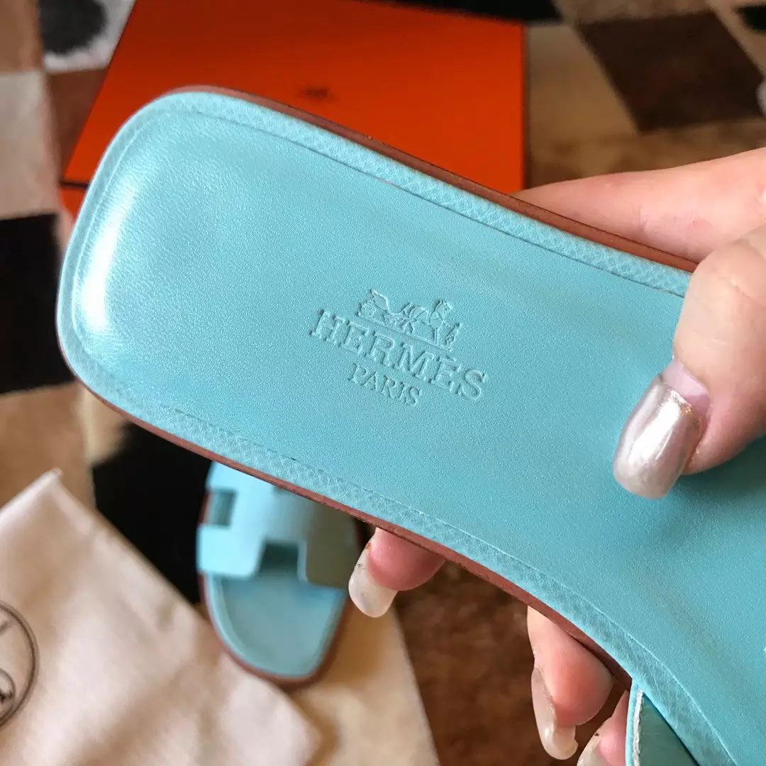 HERMES ORAN SLIDE SANDALS IN BLUE ATOLL EPSOM CALFSKIN - HMSD068