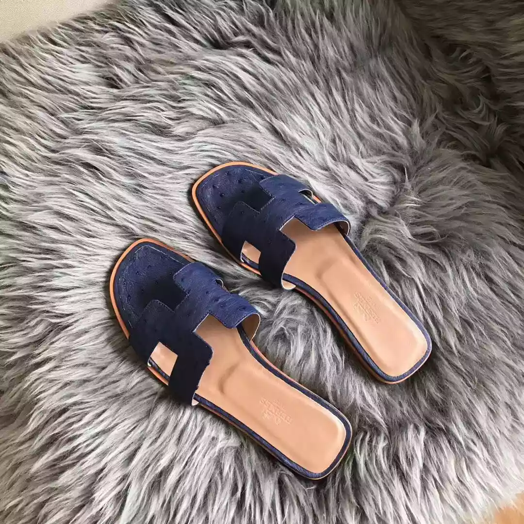 HERMES ORAN SLIDE SANDALS IN BLUE ROY OSTRICH LEATHER - HMSD076