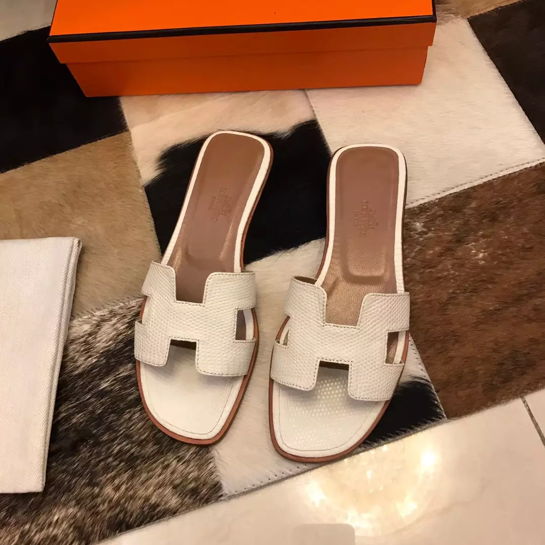HERMES ORAN SLIDE SANDALS IN WHITE LIZARD LEATHER - HMSD120