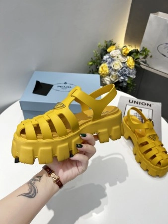 PRADA FOAM SANDALS IN YELLOW RUBBER - PSD006