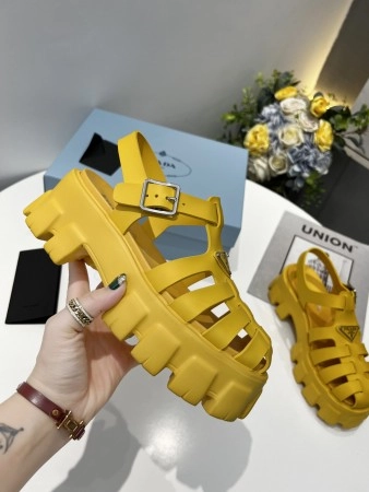 PRADA FOAM SANDALS IN YELLOW RUBBER - PSD006