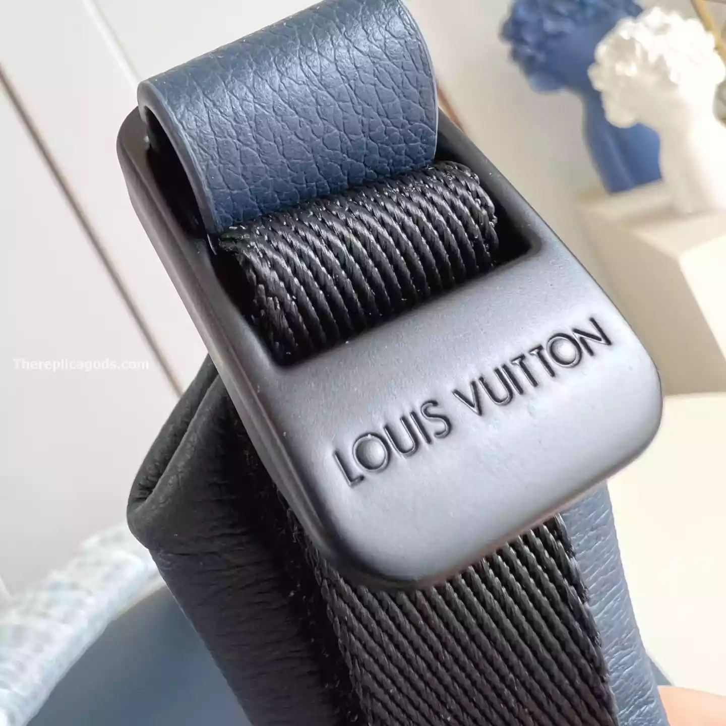 DISCOVERY BACKPACK PM IN NAVY BLUE - LW317 DISCOVERY BACKPACK PM IN NAVY BLUE