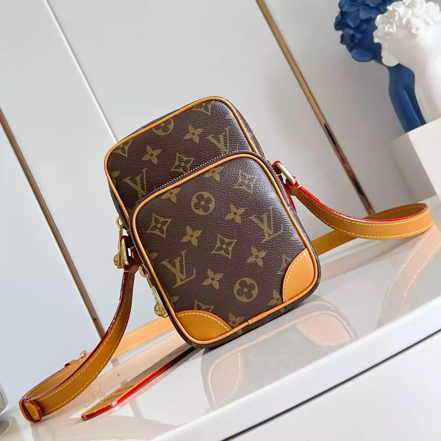 AMAZONE CROSS-BODY BAG BROWN MONOGRAM CANVAS - LW319 AMAZONE CROSS-BODY BAG BROWN MONOGRAM CANVAS