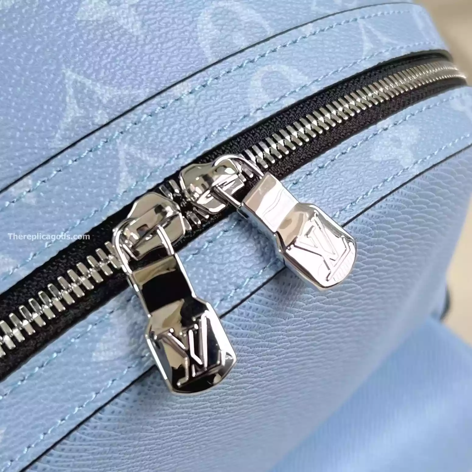 DISCOVERY BACKPACK PM SKY BLUE MONOGRAM CANVAS - LW321 DISCOVERY BACKPACK PM SKY BLUE MONOGRAM CANVAS