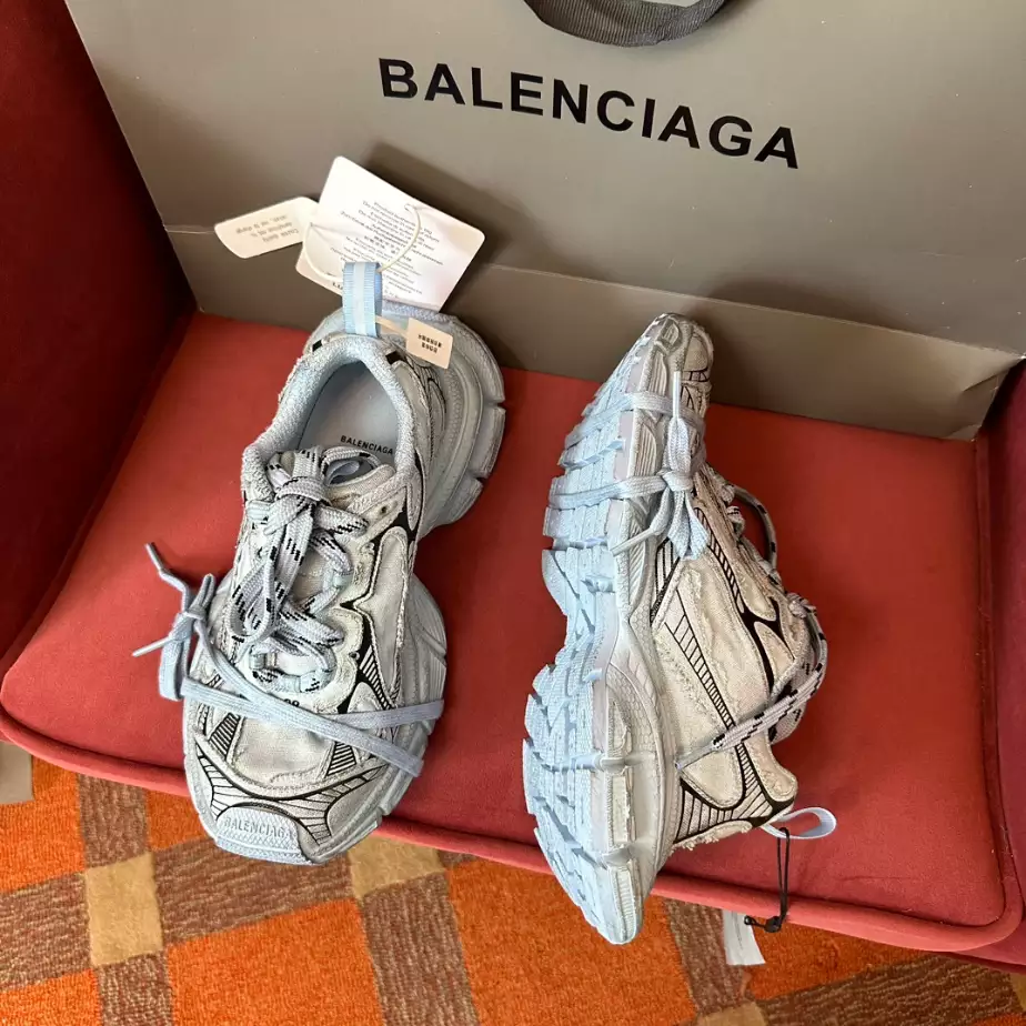 BALENCIAGA MEN'S 3XL SNEAKER - BLA101