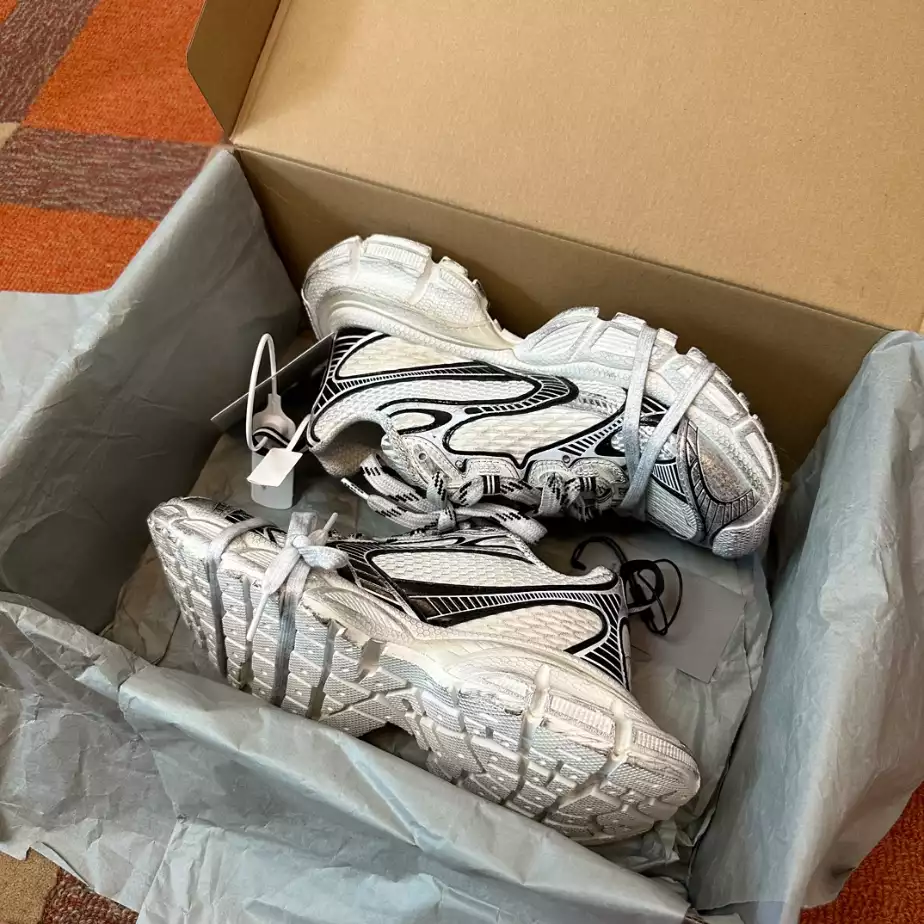 BALENCIAGA MEN'S 3XL SNEAKER - BLA097