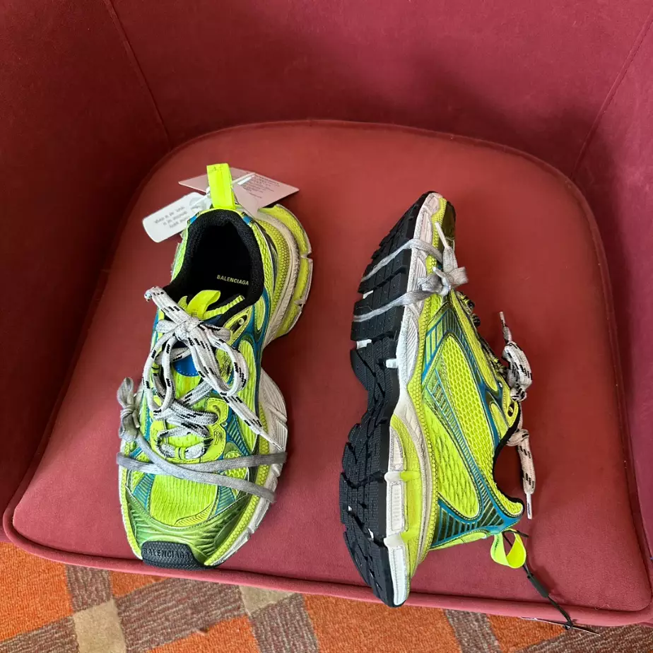 BALENCIAGA MEN'S 3XL SNEAKER - BLA112