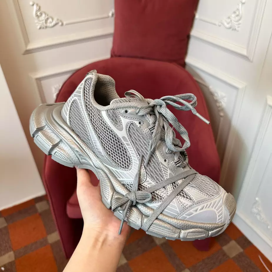 BALENCIAGA MEN'S 3XL SNEAKER - BLA113