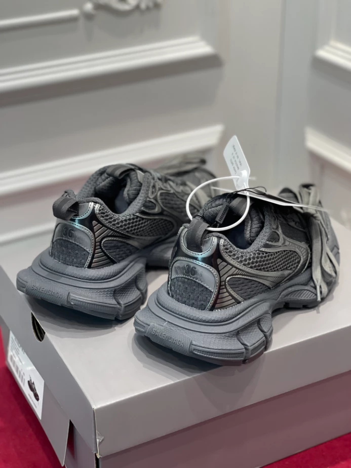 BALENCIAGA MEN'S 3XL SNEAKER - BLA123