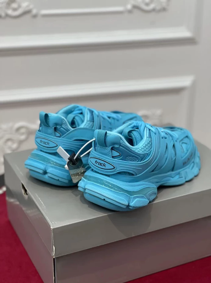 BALENCIAGA TRACK SNEAKER - BLA124