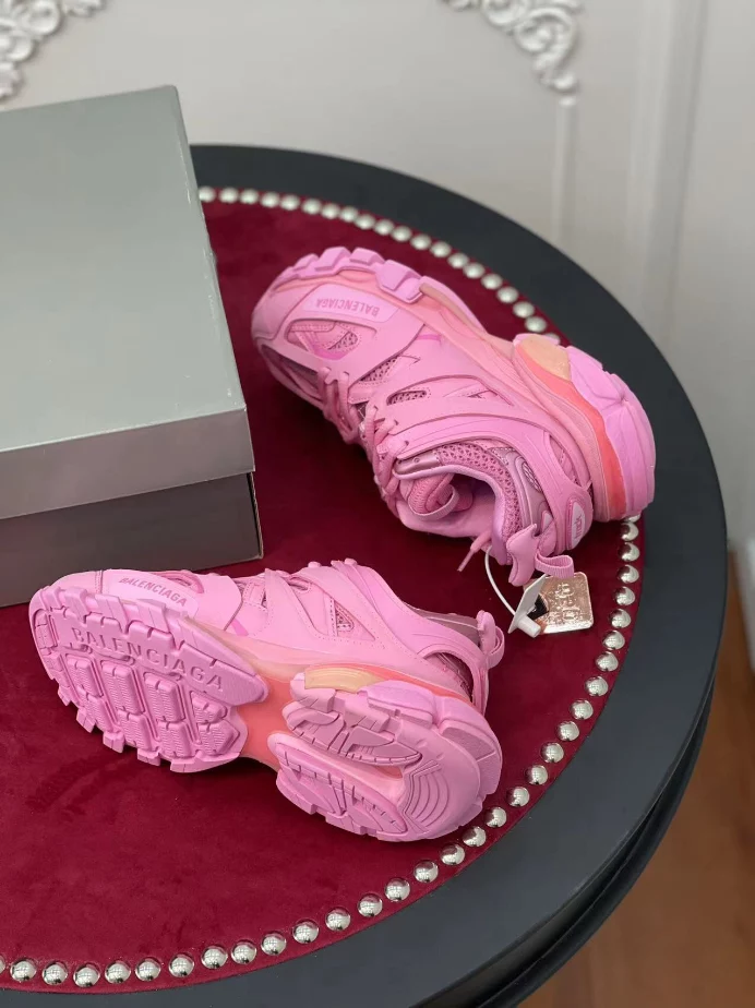 BALENCIAGA TRACK SNEAKER - BLA125