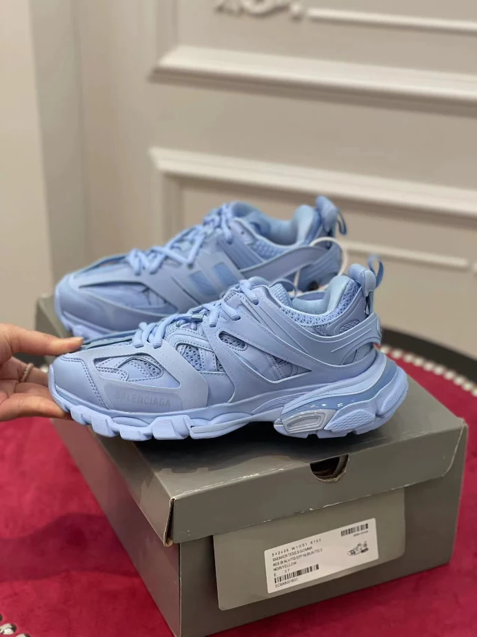 BALENCIAGA TRACK SNEAKER - BLA131