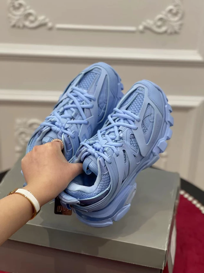 BALENCIAGA TRACK SNEAKER - BLA131