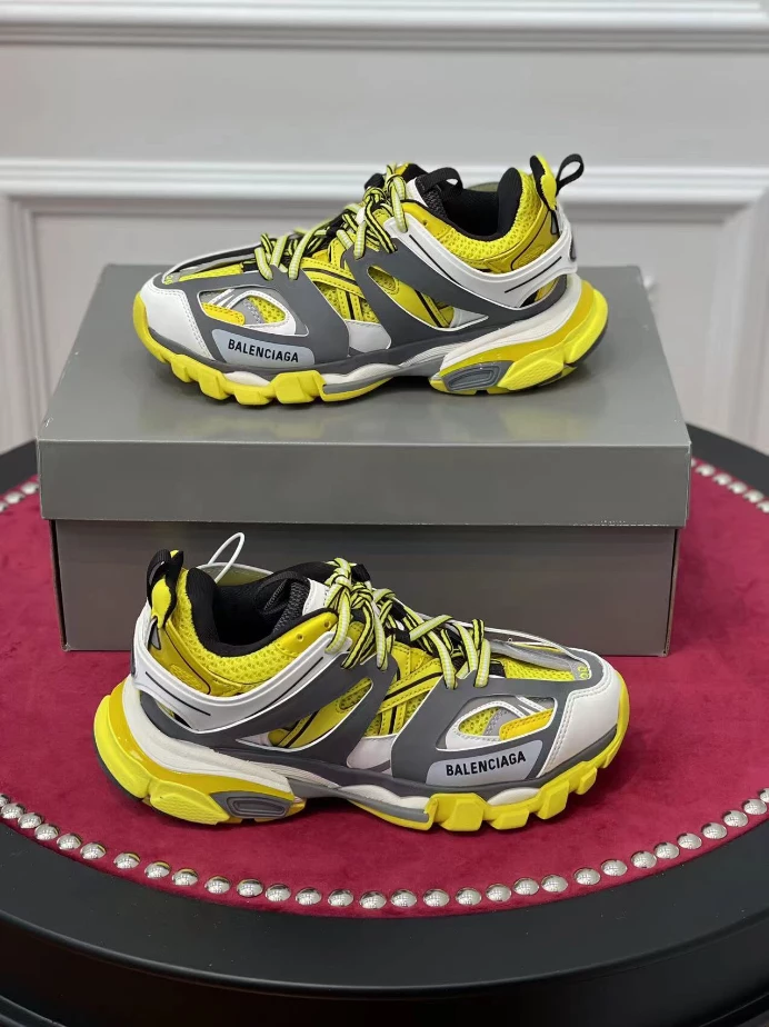 BALENCIAGA TRACK SNEAKER - BLA132