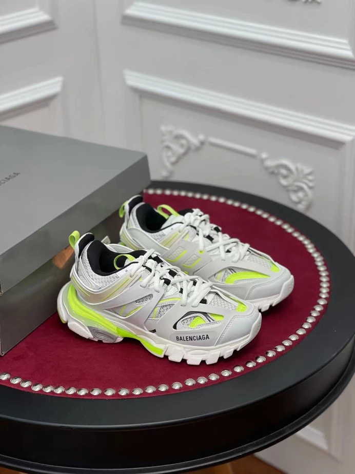 BALENCIAGA TRACK SNEAKER - BLA135