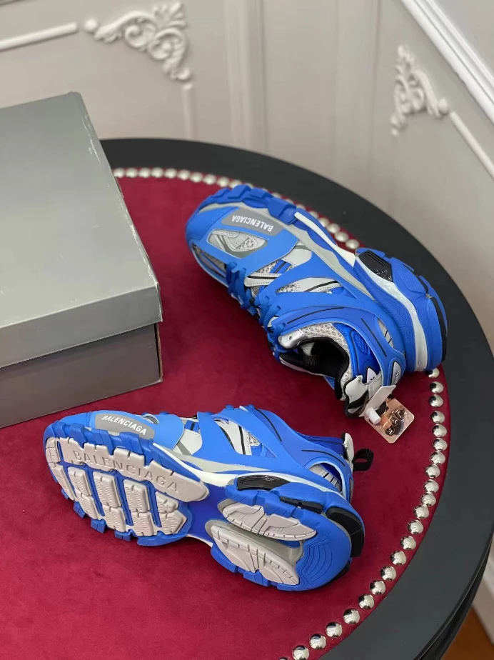 BALENCIAGA TRACK SNEAKER - BLA136