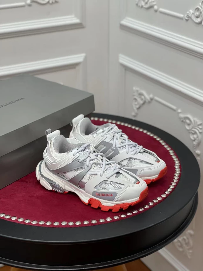 BALENCIAGA TRACK SNEAKER - BLA139