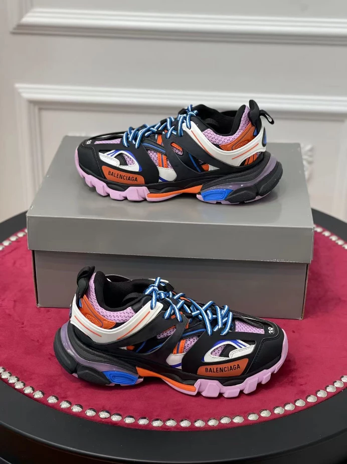 BALENCIAGA TRACK SNEAKER - BLA140