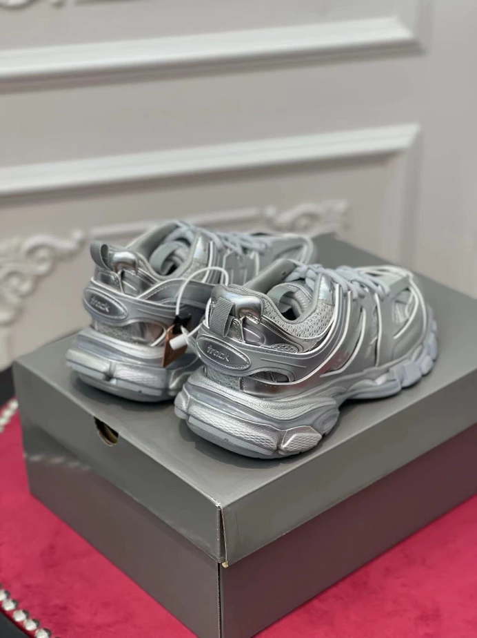 BALENCIAGA TRACK SNEAKER - BLA141