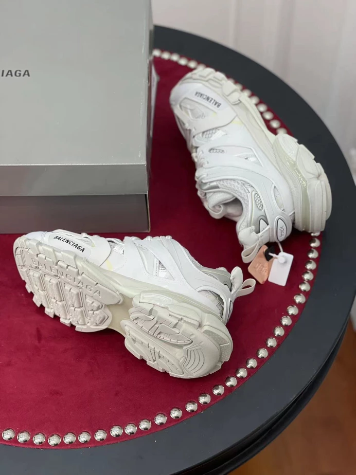 BALENCIAGA TRACK SNEAKER - BLA143