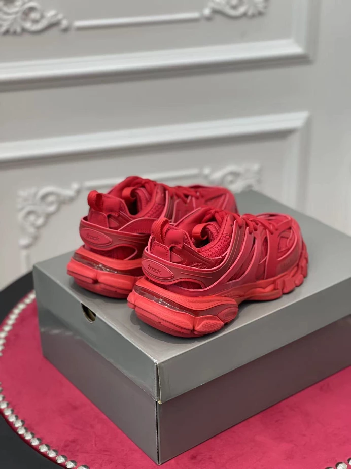 BALENCIAGA TRACK SNEAKER - BLA145