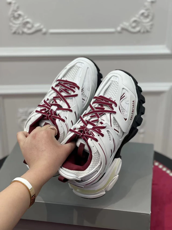 BALENCIAGA TRACK SNEAKER - BLA148