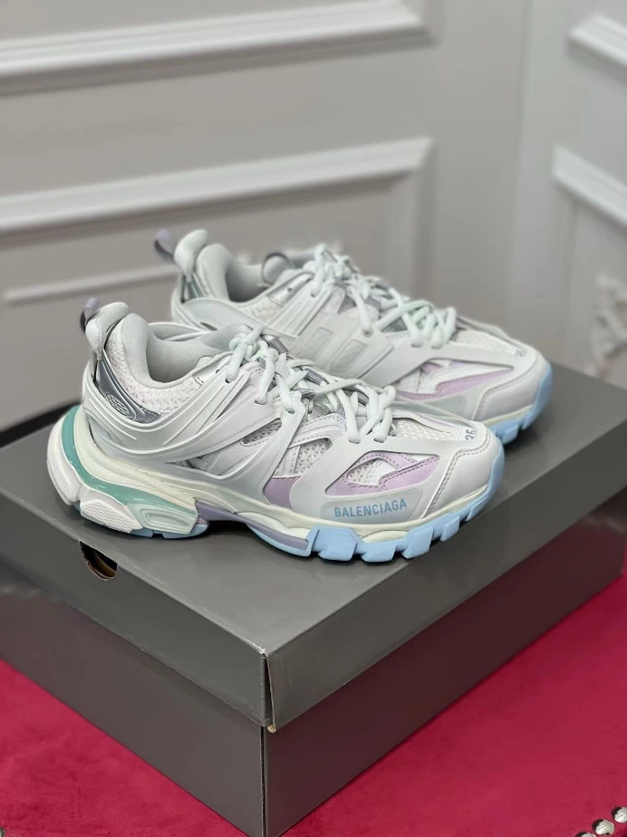 BALENCIAGA TRACK SNEAKER - BLA149