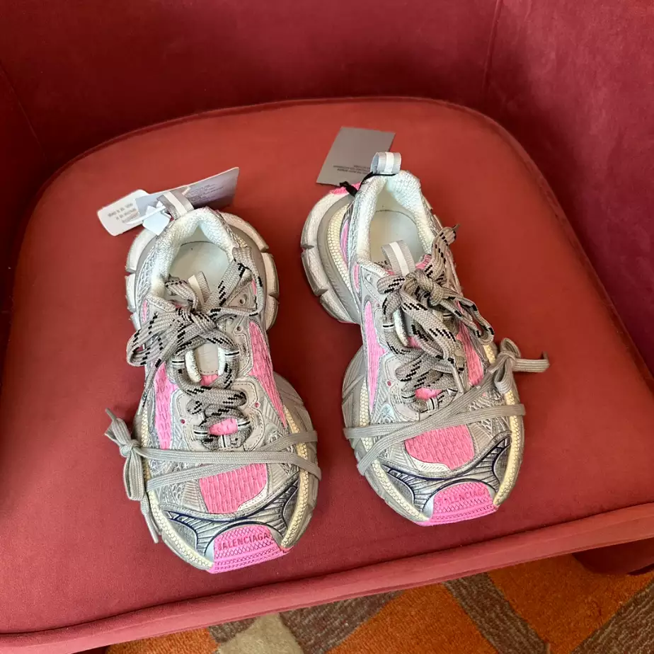 BALENCIAGA WOMEN'S 3XL SNEAKER - BLA102