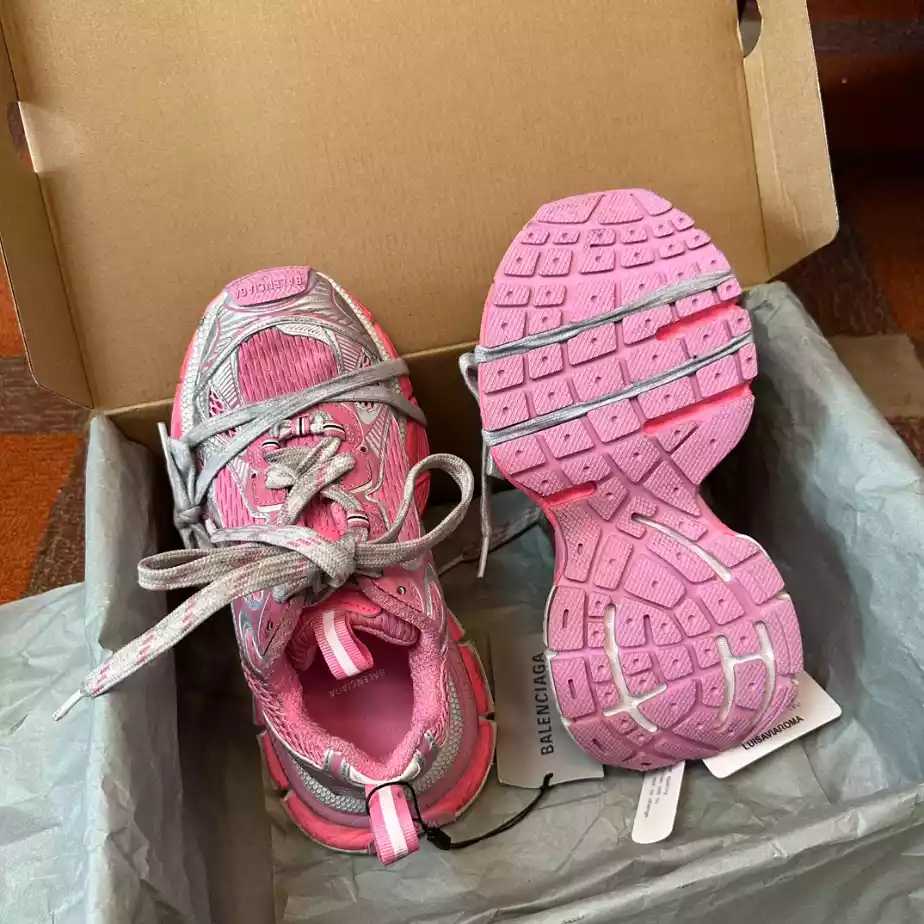 BALENCIAGA WOMEN'S 3XL SNEAKER - BLA0104