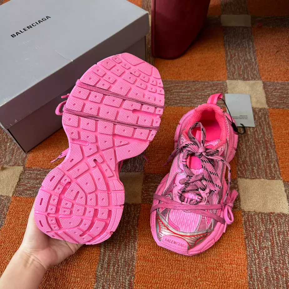 BALENCIAGA WOMEN'S 3XL SNEAKER - BLA0106