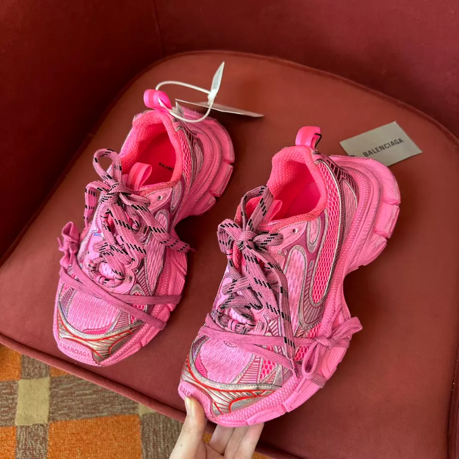 BALENCIAGA WOMEN'S 3XL SNEAKER - BLA0106