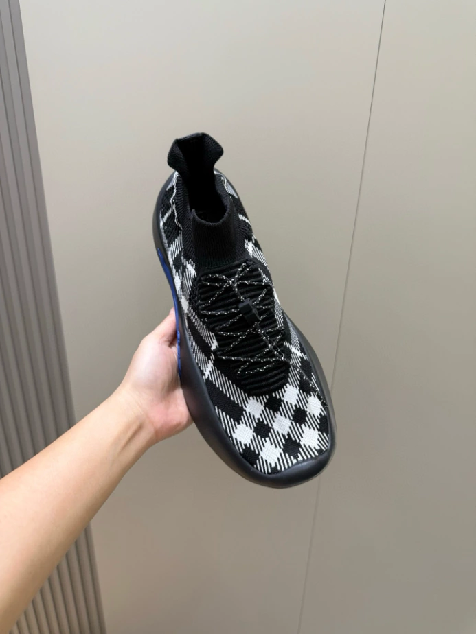 BURBERRY CHECK KNIT NEPTUNE SNEAKERS - BBR053