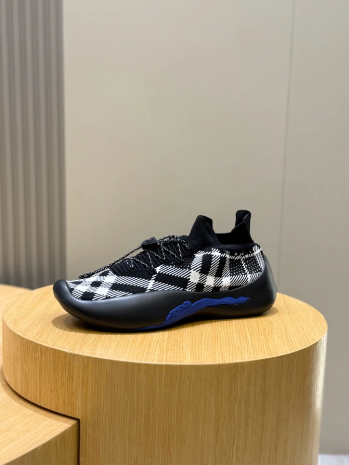 BURBERRY CHECK KNIT NEPTUNE SNEAKERS - BBR053
