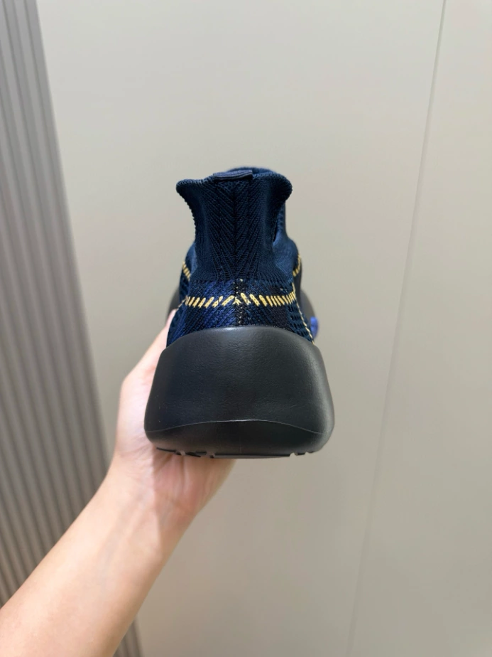 BURBERRY CHECK KNIT NEPTUNE SNEAKERS - BBR056