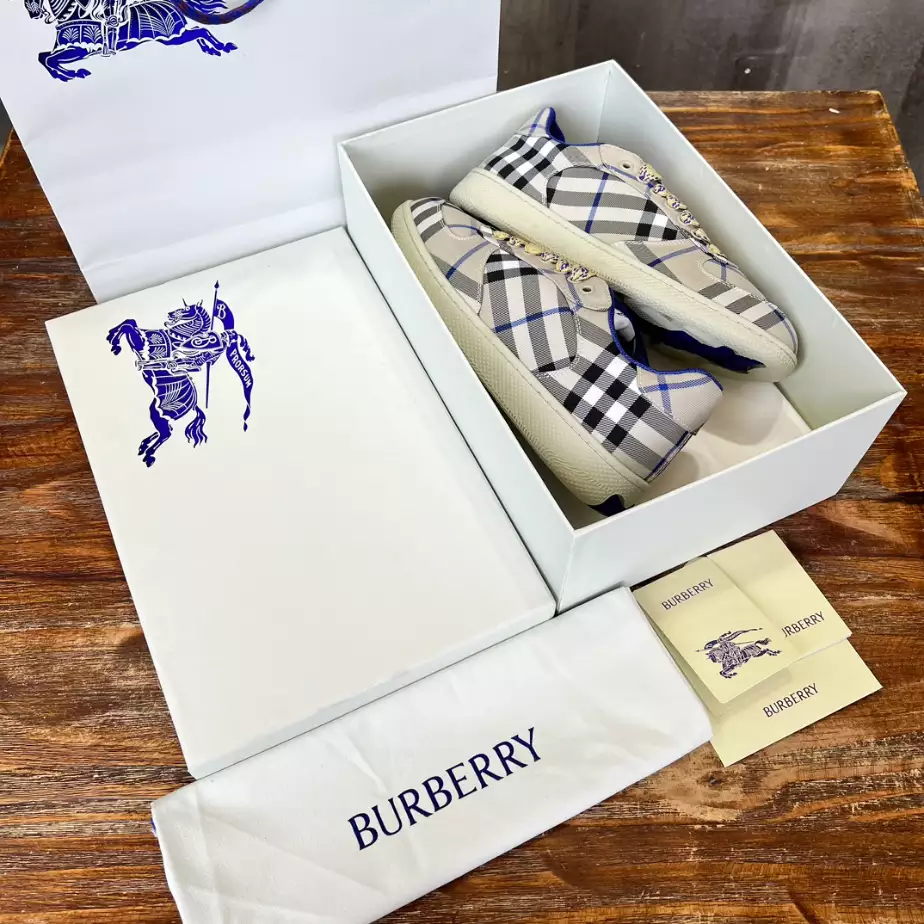 BURBERRY CHECK TERRACE SNEAKERS - BBR096