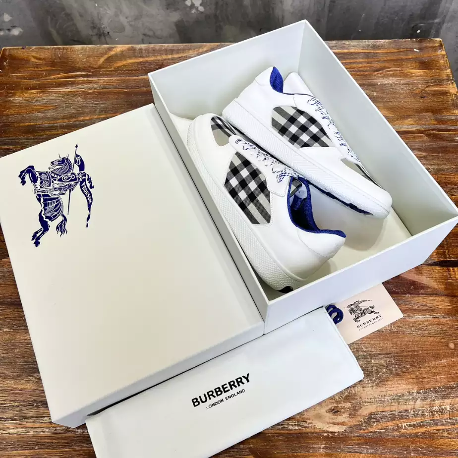 BURBERRY LEATHER AND CHECK TERRACE SNEAKERS - BBR082