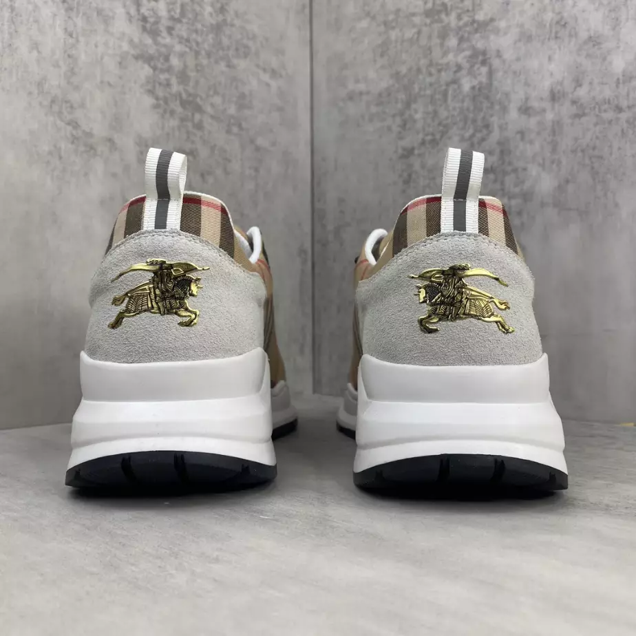 BURBERRY PLATFORM SNEAKERS - BBR061