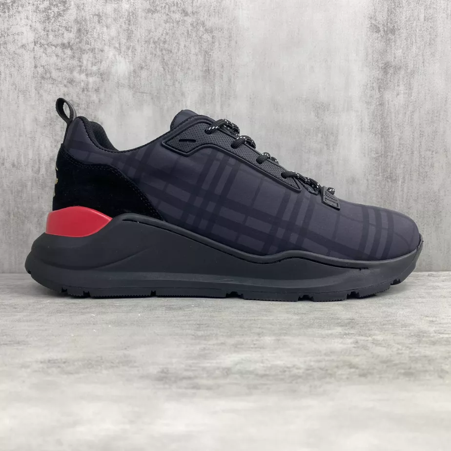 BURBERRY PLATFORM SNEAKERS - BBR064