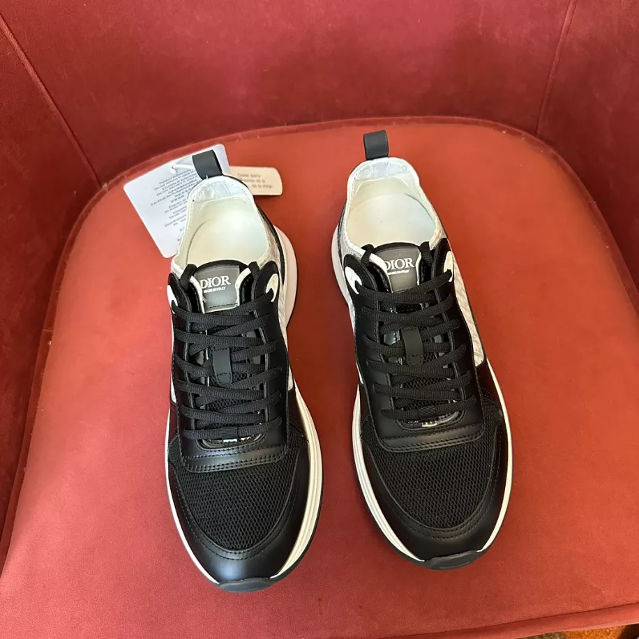 DIOR B25 RUNNER CASUAL SNEAKERS