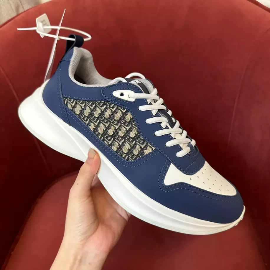 DIOR B25 RUNNER CASUAL SNEAKERS