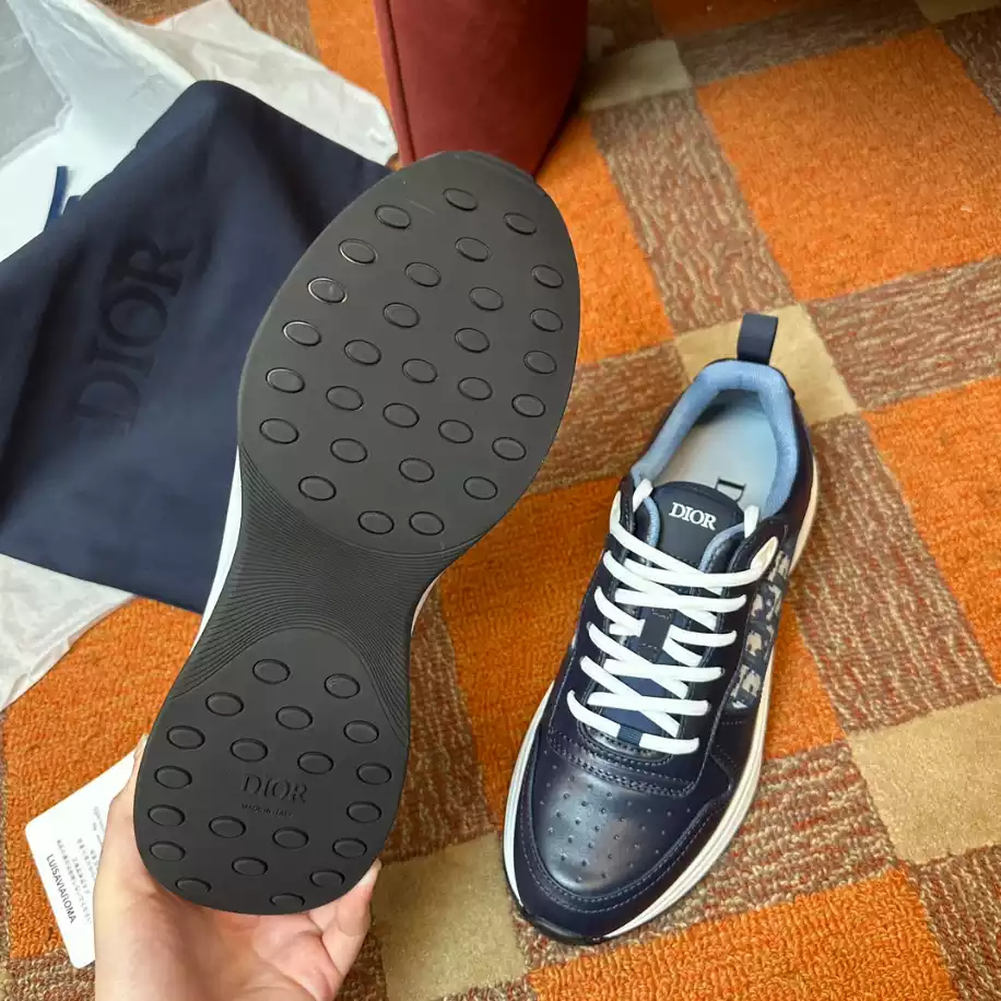 DIOR B25 RUNNER CASUAL SNEAKERS