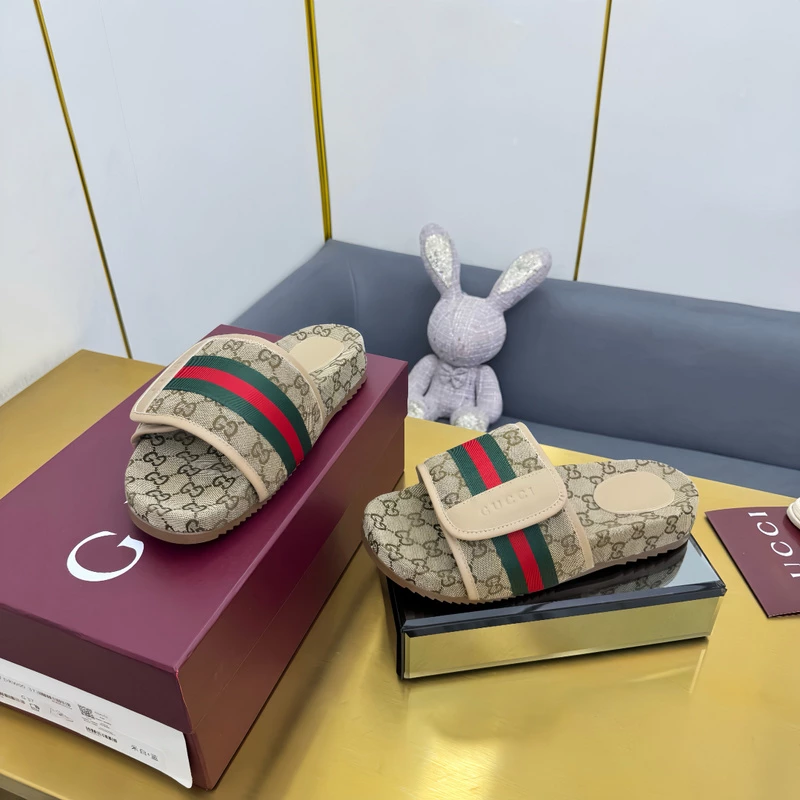 GUCCI SLIDE SANDAL - GSL074