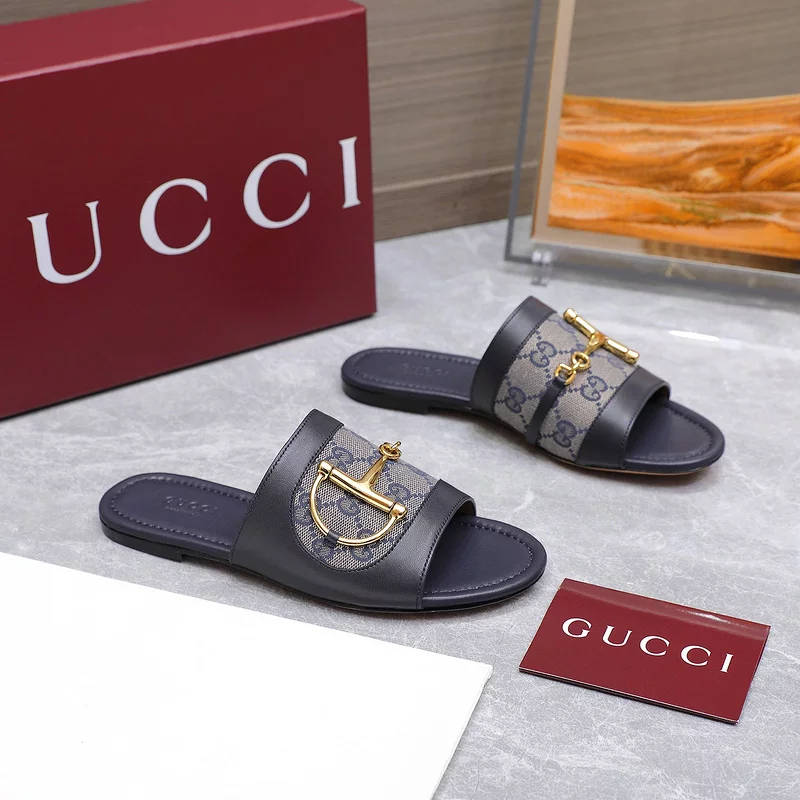 GUCCI WOMEN'S SLIDE SANDAL - GSL077
