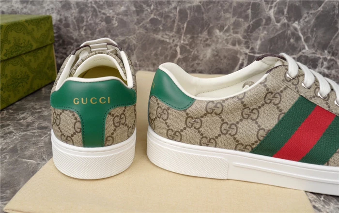 GUCCI SNEAKER