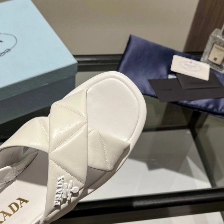 PRADA FLATFORM SANDALS IN WHITE QUILTED NAPPA LEATHER - PSD044