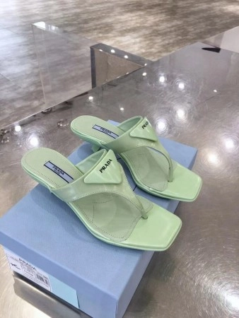 PRADA HEELED THONG SANDALS IN AQUA BRUSHED LEATHER - PSD051