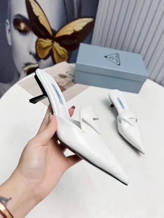 PRADA SABOTS MULES IN WHITE BRUSHED LEATHER - PSD055