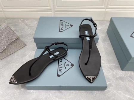 PRADA THONG SANDALS IN BLACK BRUSHED LEATHER - PSD047