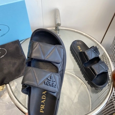 PRADA WOMEN'S SANDALS IN BLACK PADDED NAPPA LEATHER - PSD023