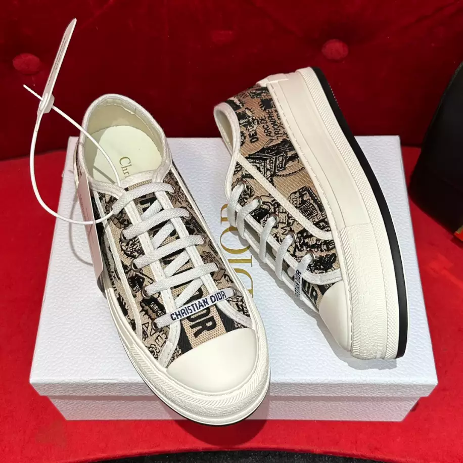 DIOR COUPLE LOW TOP B27 CASUAL SNEAKERS